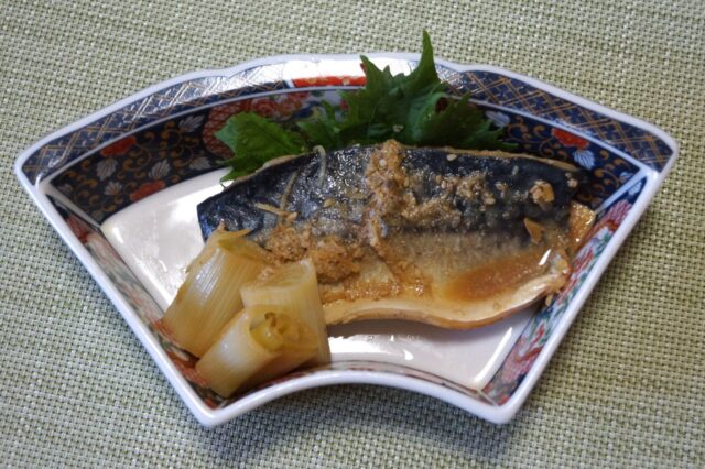 魚の胡麻煮