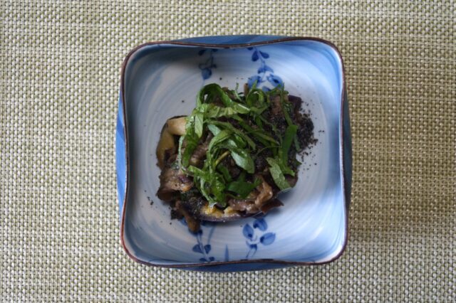 茄子の胡麻味噌和え