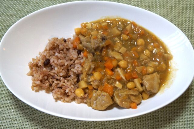 鶏とレンズ豆のカレー