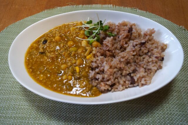 鶏と豆と野菜の重ね煮カレー